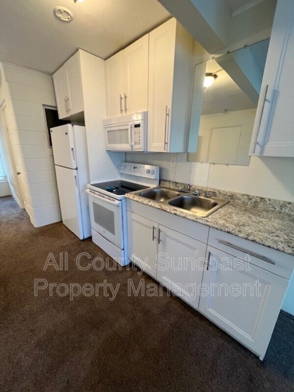 Photo - 2621 40th Ave N