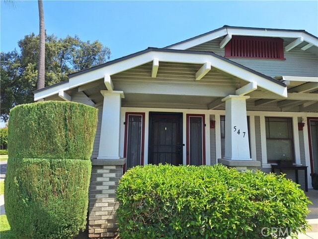 Photo - 547 W Wilshire Ave