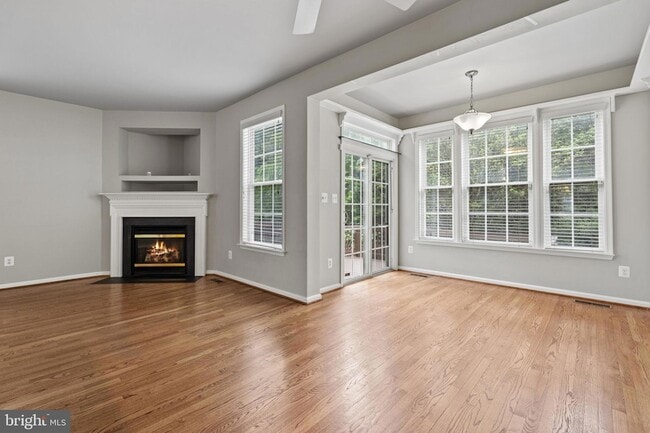 Photo - 1208 Cambria Terrace NE