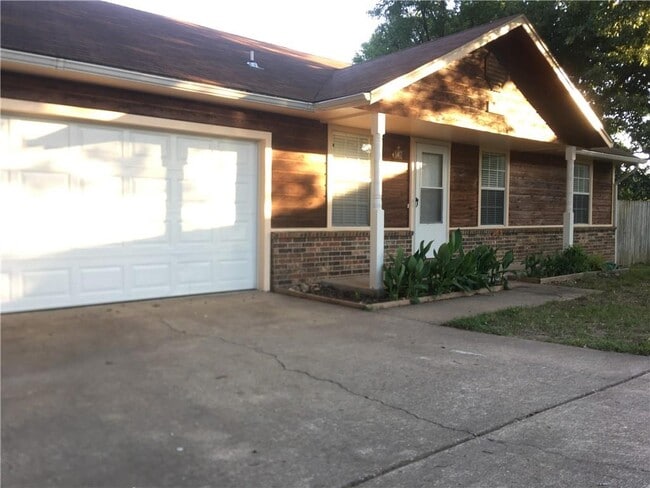 Photo - 3518 W Buckeye St