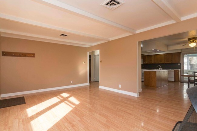 Photo - 1008 E Florida Ave