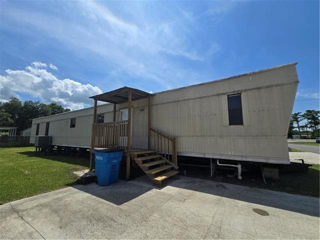 Building Photo - 16743 US-90