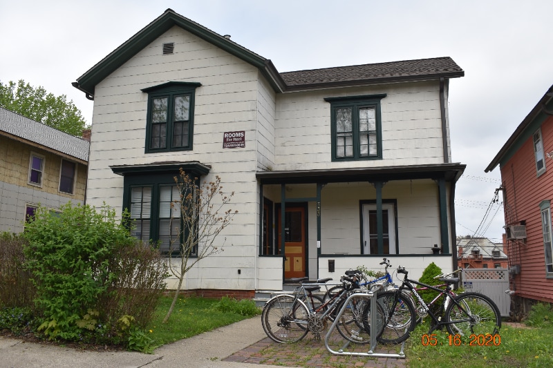 Photo - 533 Elizabeth St