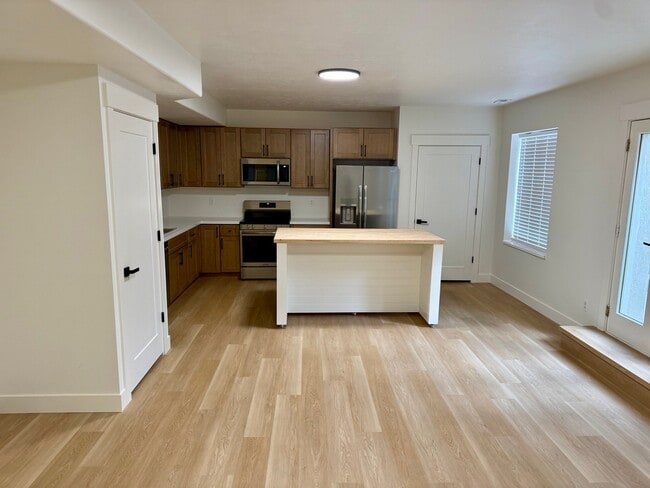 Photo - 11282 Alpine Creek Way