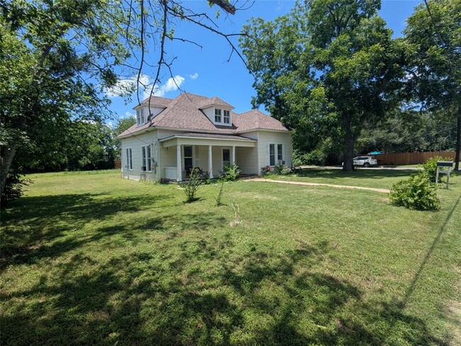 Photo - 1319 Grace St