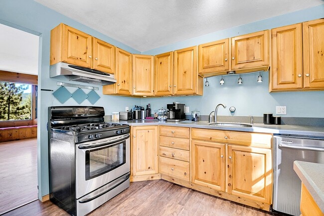 Photo - 4684 S Pine Rd