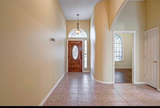 Photo - 1710 Park Forest Dr