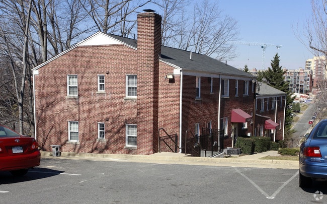 Marbella Apartments - Marbella Apartments