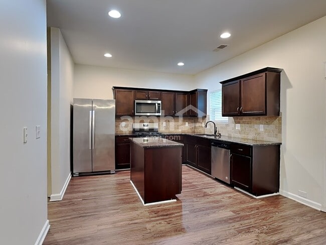 Photo - 2311 Foxy Dr