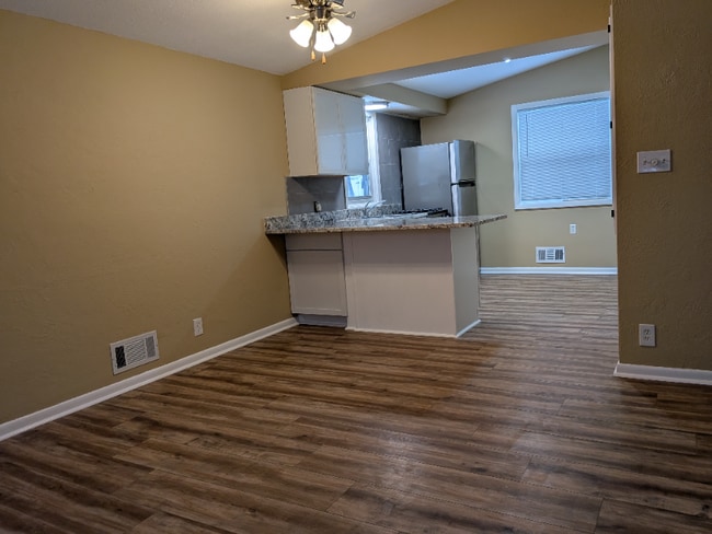 Photo - 732 9th St S Unit 730 9th St S