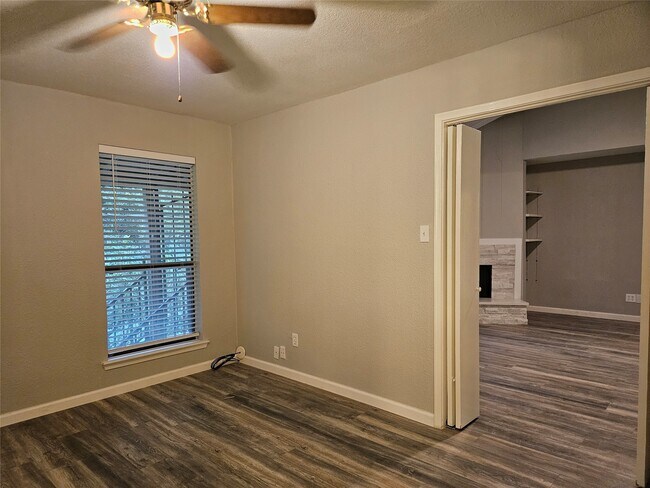 Photo - 5711 Sugar Hill Dr Unit 102