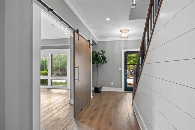 Photo - 1275 Appleden Trace