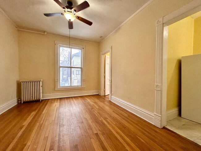 Photo - 317 Prospect Ave NE Unit #3