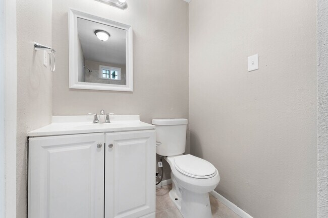 Photo - Parkview Apartments Unit 3450