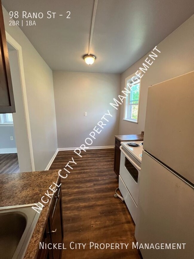 Building Photo - 98 Rano St Unit 2