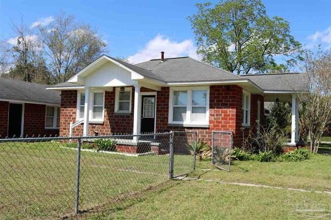 Photo - 5037 Canal St