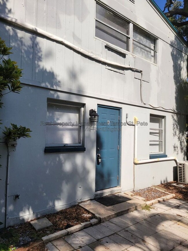Photo - 643 Wisteria Ct Unit A