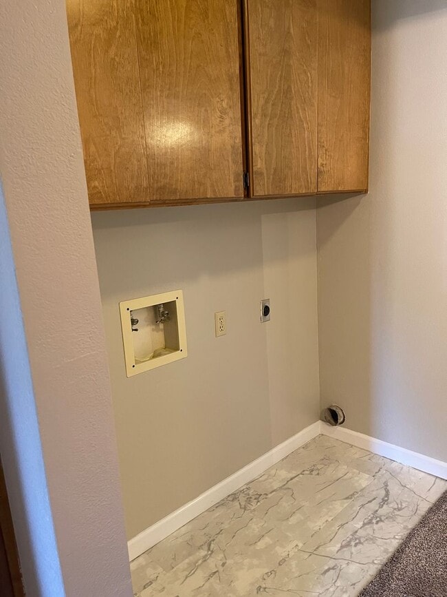 Photo - 1175-1177 RICKEY DRIVE Apartment Unit 1177 Rickey