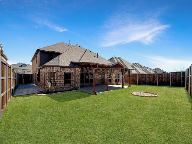 Photo - 14617 Shady Grove Ln