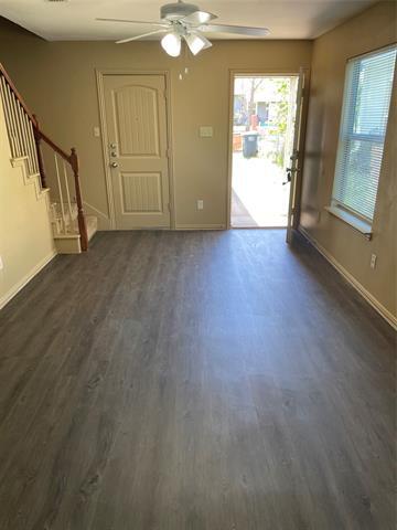 Photo - 810 W Beddell St