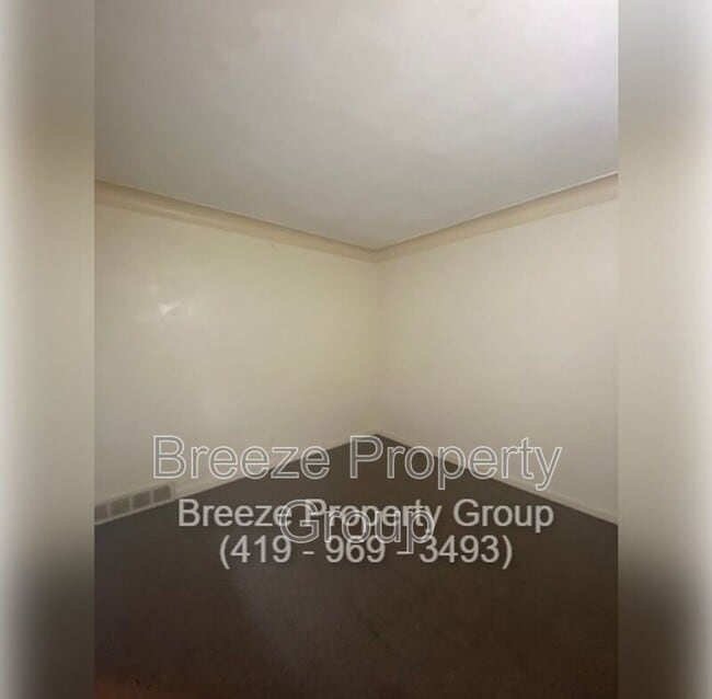 Photo - 319 N Detroit Ave