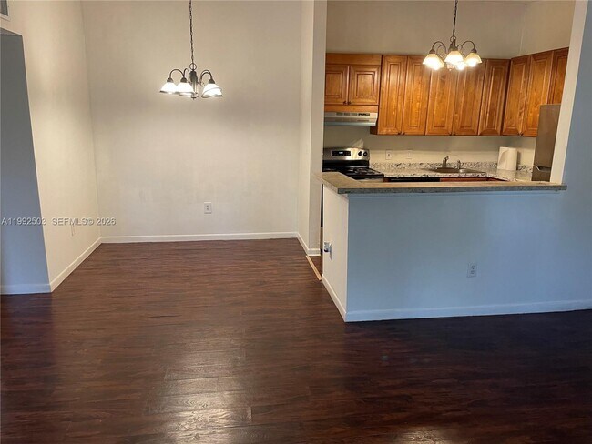 Photo - 819 NE 199th St Unit 6-205