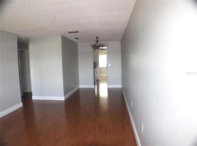 Photo - 5060 76th Ave N Unidad 401