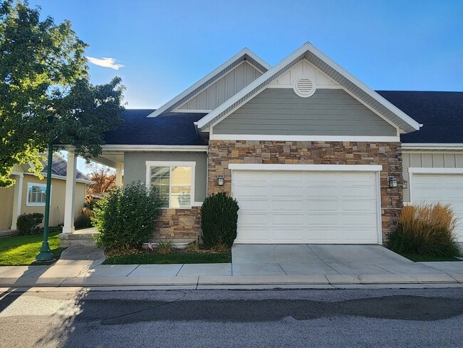 Building Photo - 11638 Winford Dr