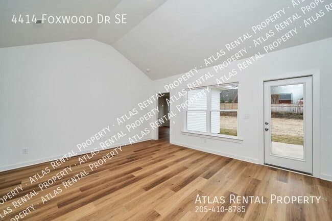 Photo - 4414 Foxwood Dr SE