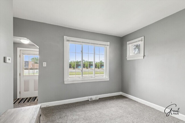 Photo - Two Bedroom Home in St Clair Shores - $1,200