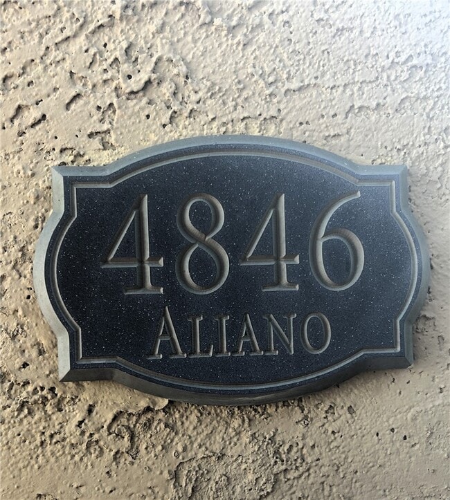 Photo - 4846 Aliano Plaza