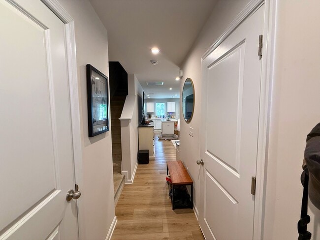 Photo - 168 Sarnesfield Wy