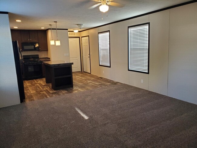 Photo - 6 Meadowlark Dr