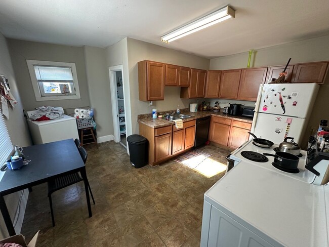 Photo - 2319 Chickasaw St Unit 2