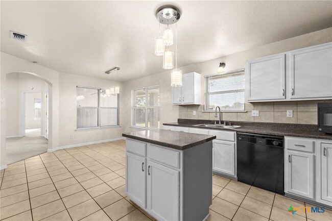 211 Sims Ridge Dr