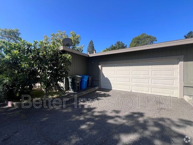 Building Photo - 5919 Montecito Blvd Rental