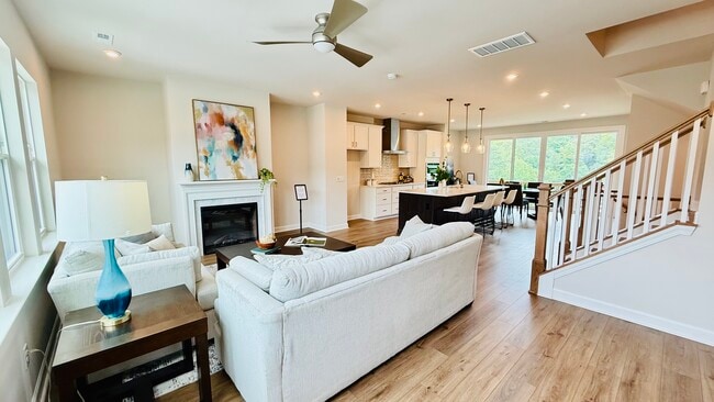 Building Photo - 4720 Cypress Tree Ln