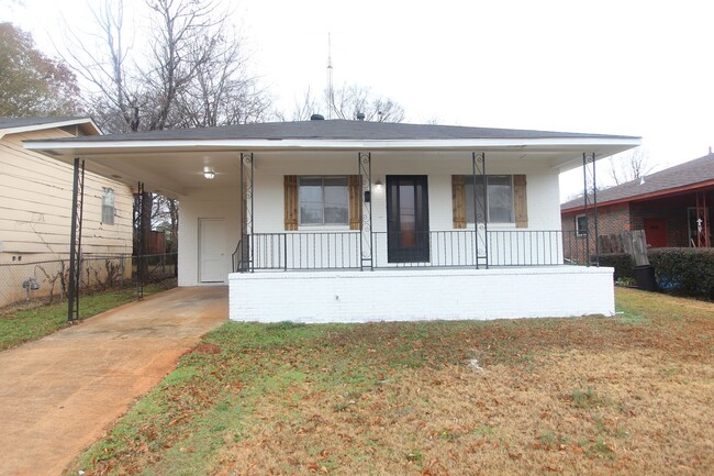 4BR 1BA - Cute and Classic Charmer!! - 4BR 1BA - Cute and Classic Charmer!! House