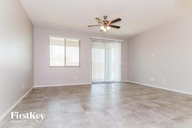 Photo - 25123 N 143rd Dr