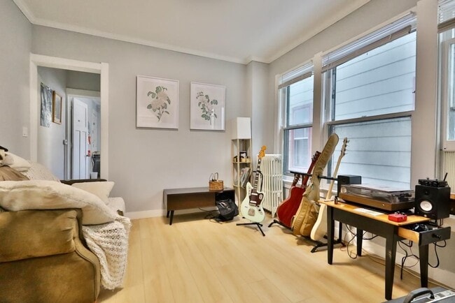 Photo - 450 W Doty St Unidad #4