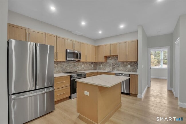 Photo - 1347 New Haven Rd