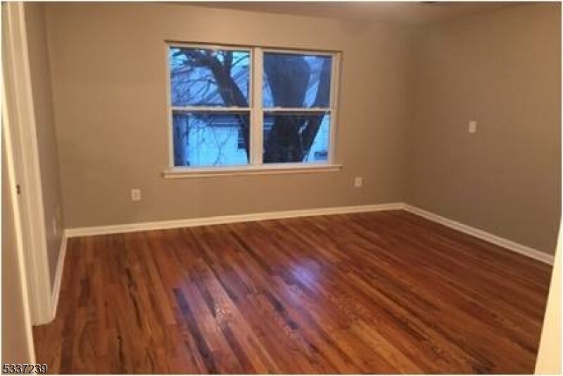 Photo - 523 Marshall St Unit 2