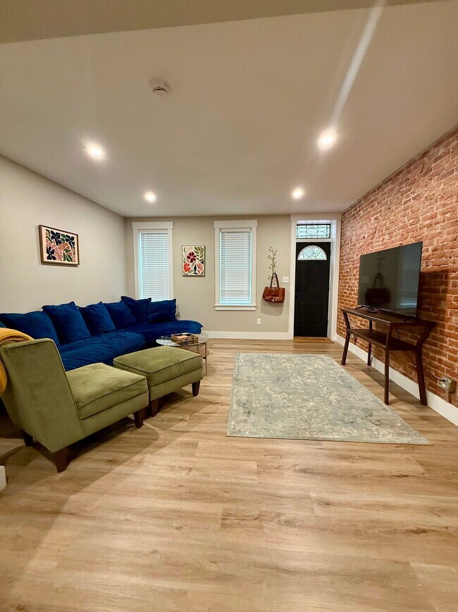 Photo - 521 Locust St