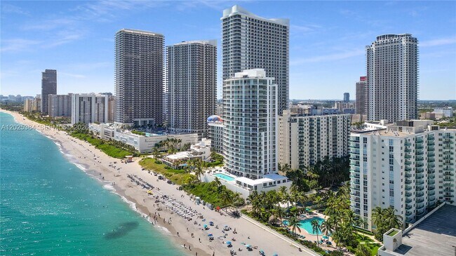 Photo - 4001 S Ocean Dr Unidad 3P