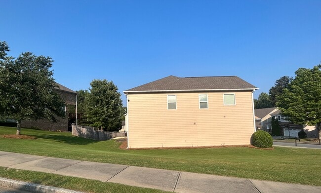 Photo - 3715 Seaton Dr