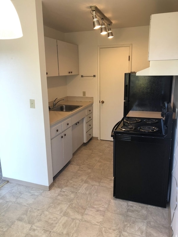 Photo - 4209 30th Ave SW