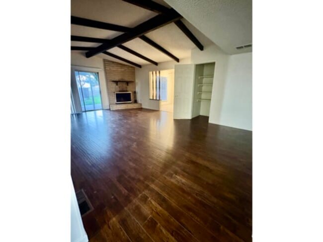 Photo - Next to a school! Walking distance to restaurants!