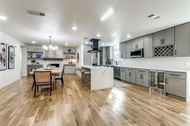 Photo - 2808 Sharpview Ln