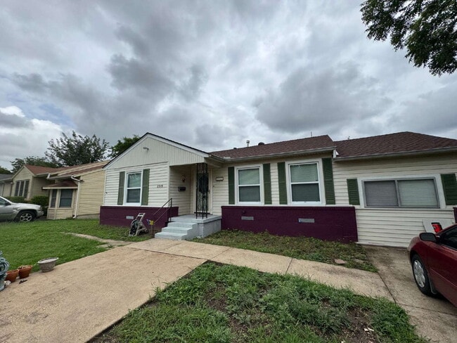 Building Photo - 2318 Fenwick Dr Rental