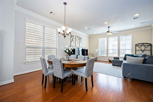 Photo - 3214 Clearview Cir